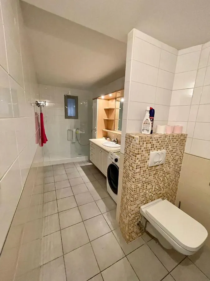 Villa Avignon- Montfavet en périphérique du centre ville d'Avignon WIFI avec grand parking Casa vacanze